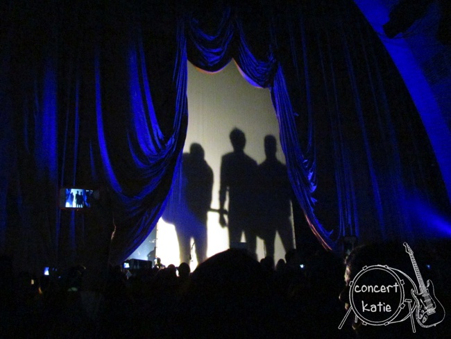 10 11 Jonas Brothers