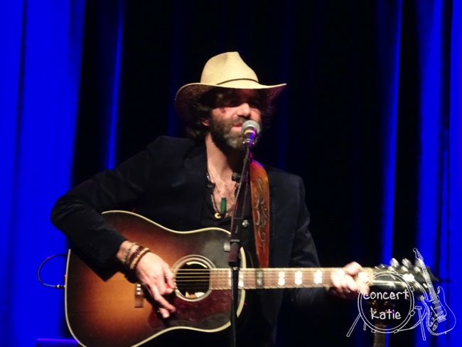 12 27 Stephen Kellogg